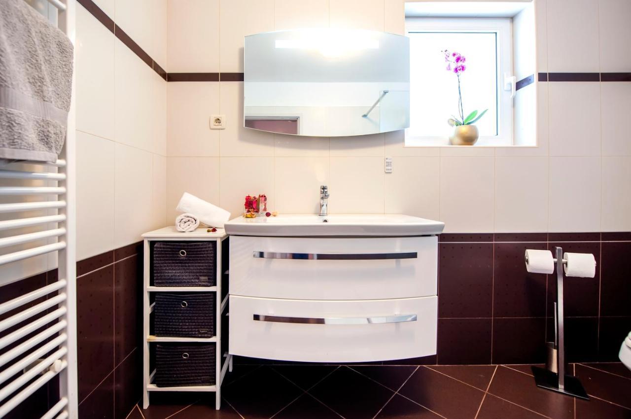 Cerin Apartment Rovinj Exterior foto